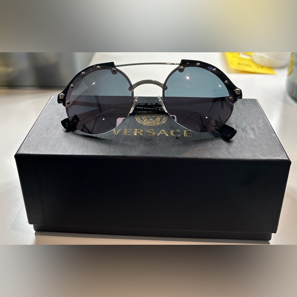Versace women’s sun glasses